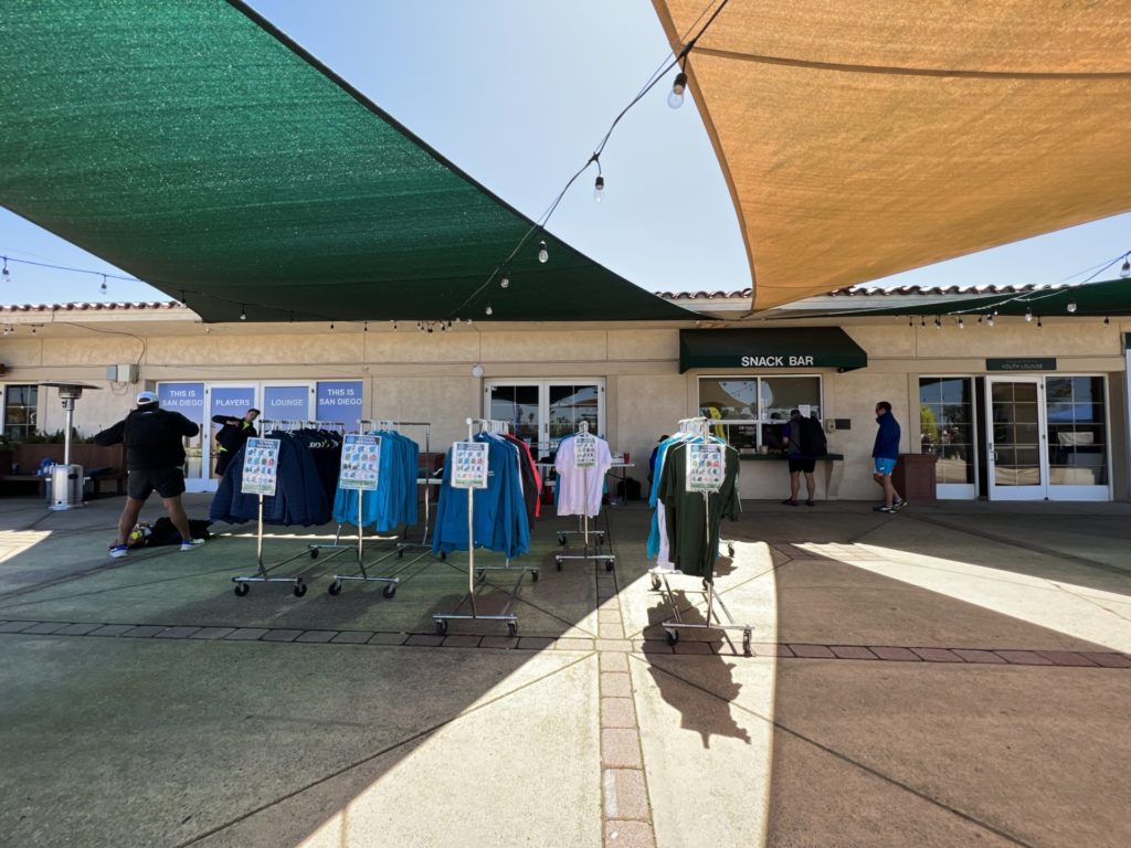 Snack shop at Barnes Tennis Center